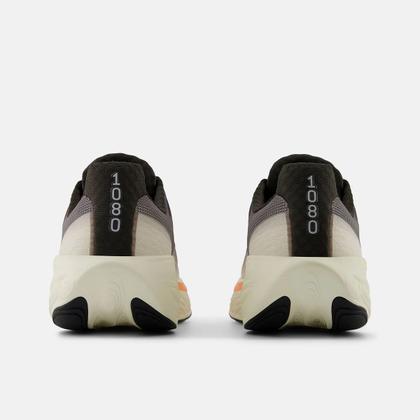 Imagem de Tênis New Balance 1080V14 Masculino - Preto/Branco Off