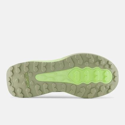 Imagem de Tênis New Balance Fresh Foam Garoé v2 Feminino Cinza