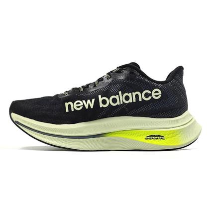 Imagem de Tênis New Balance Fuelcell Supercomp Trainer V2 Feminino