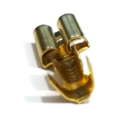 Imagem de Terminal Encaixe Fêmea Marilia 6,3 mm e Capa com Trava 100 Unidades