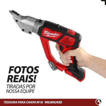 Imagem de Tesoura de Cortar Chapas Calhas Aço Metal Inox Cabeça giratória 18V Milwaukee M18