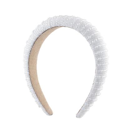 Imagem de Tiara Branca com Pedrarias Brilhantes - De Benguela