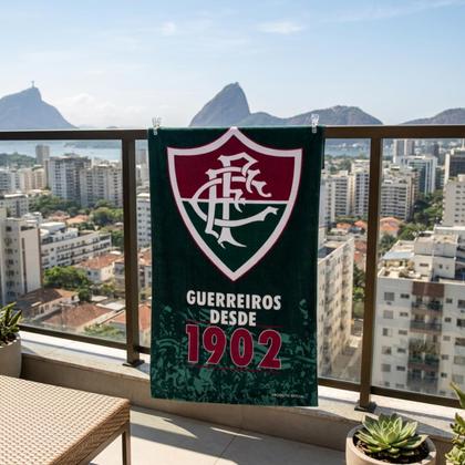 Imagem de Toalha Banho Praia Fluminense Buettner Oficial Veludo Algodão 140x70cm Escudo 360g/m2