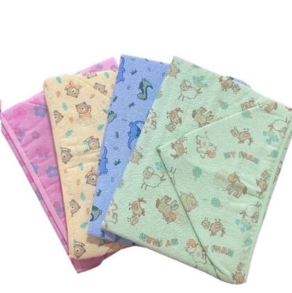 Imagem de Toalha De Banho Com Forro De Fralda Bebê 70x80cm C/ Capuz