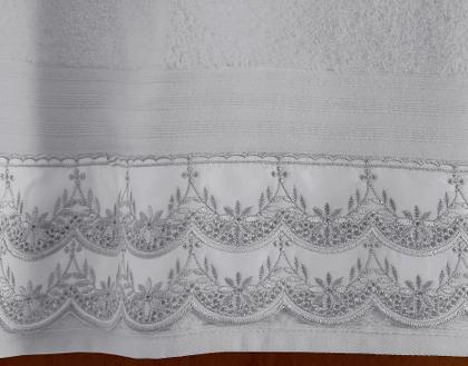 Imagem de Toalha de Banho Gigante Cristal com Renda Buettner