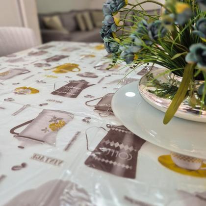 Imagem de Toalha de Mesa 4,00x1,40 Plástica Transparente com Estampa Impermeável Protetora PVC