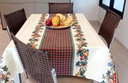 Imagem de Toalha De Mesa Estampada 2,50m X 1,45m Ideal Para 8 Lugares