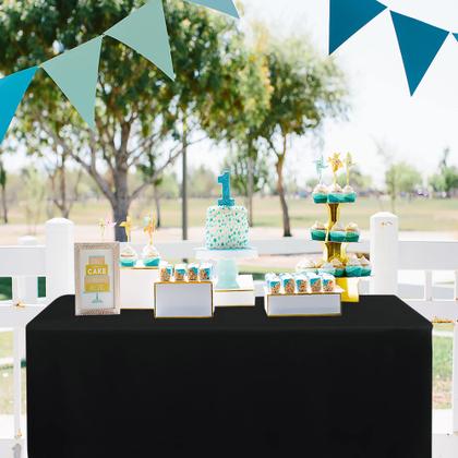 Imagem de Toalha de mesa Obstal preta impermeável de poliéster retangular de 6 pés