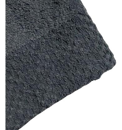 Imagem de Toalha Pollo  A Maciez do Algodão e o Charme da Barra Aveludada