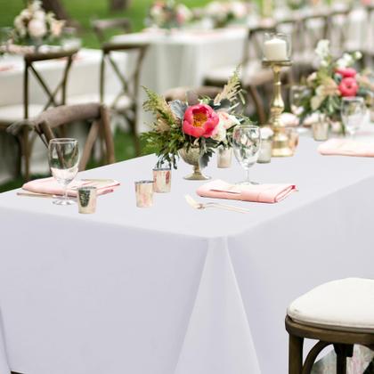 Imagem de Toalhas de mesa sancua brancas retangulares 137x274cm, pacote com 8