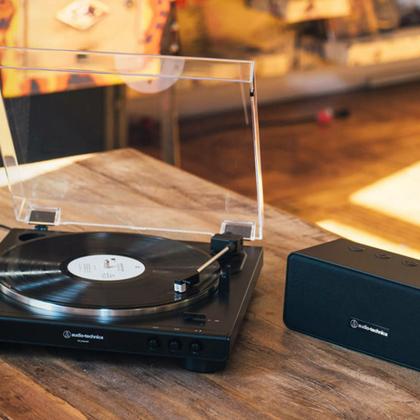 Toca Discos Audio Technica Lp60x Bt Bivolt + Caixa Bluetooth