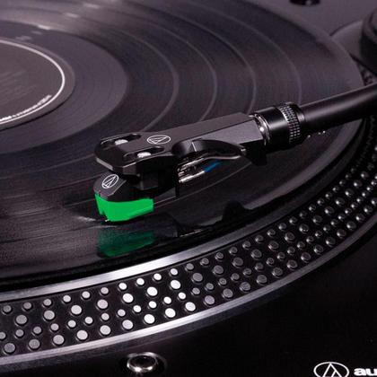 Imagem de Toca Discos Semiprofissional Audio Technica, Bluetooth, Analógico e Digital, USB, Preto - AT-LP120XBT-USB-BK
