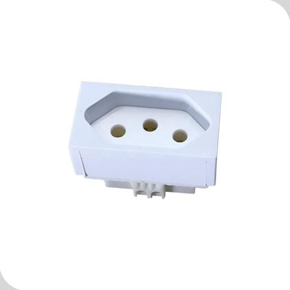 Imagem de Tomada 3 Pinos 10A 250V Branca 2P+T Casa Construção Ilumi