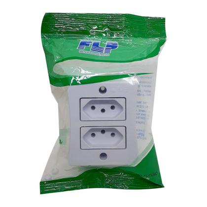 Imagem de Tomada Dupla 2p+t 10A Sobrepor Externo Branco Com Placa Espelho Linha Viena Bivolt 127v e 250v
