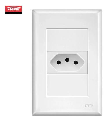 Imagem de Tomada Padrão 2P+T 10A Com Placa Evidence - FAME