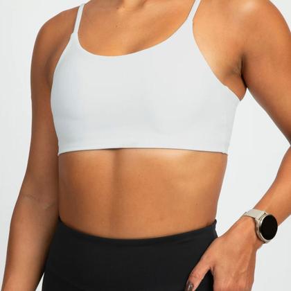 Imagem de Top Adidas Train Essentials Suporte Leve Branco