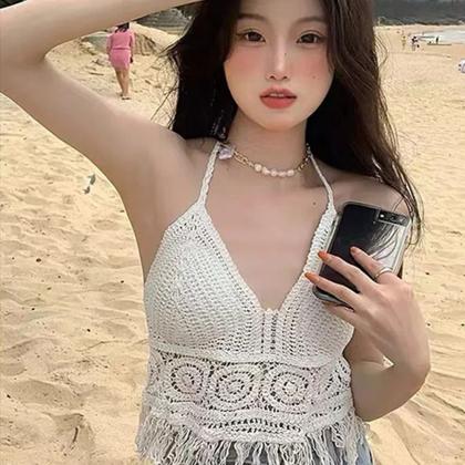 Imagem de Top Frente Única Feminino com Bojo Estilo Boho de Crochê