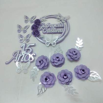 Imagem de Topo de Bolo 15 anos Flores e Borboletas Lilás personalizado