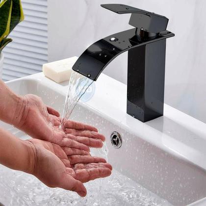 Imagem de Torneira Banheiro Cascata Baixa Quadrada Monocomando