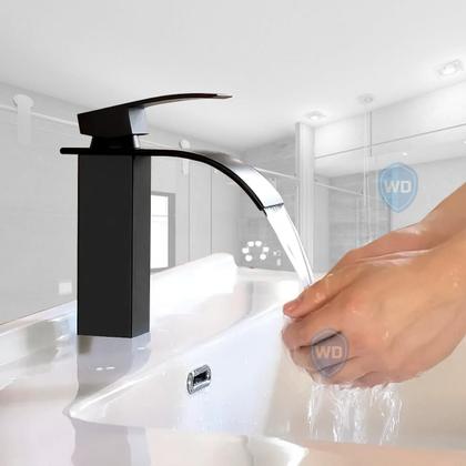 Imagem de Torneira Banheiro Cascata Baixa Quadrada Monocomando