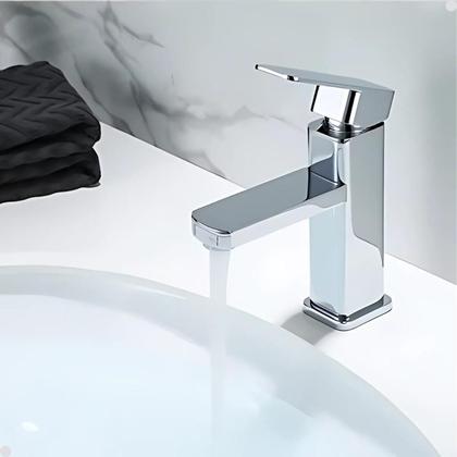 Imagem de Torneira banheiro misturador monocomando lavatório quadrada cromada bica baixa lavabo