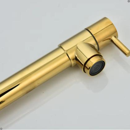 Imagem de Torneira cozinha gourmet monocomando misturador flexível bancada spray preto e dourado vip