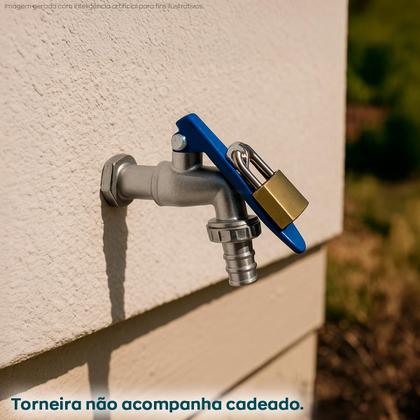 Imagem de Torneira Esfera De Jardim Com Trava de Cadeado Registro 1/4 Volta Saída 3/4 Com Bico Mangueira 1/2