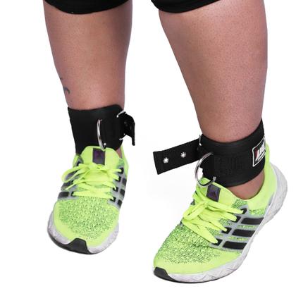 Imagem de Tornozeleira polia baixa para treino de gluteo crossover