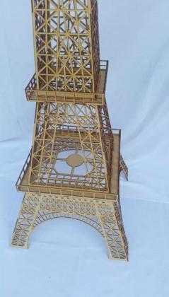 Imagem de Torre Eiffel Enfeite Decoração Mdf Cru 2 Metros De Altura