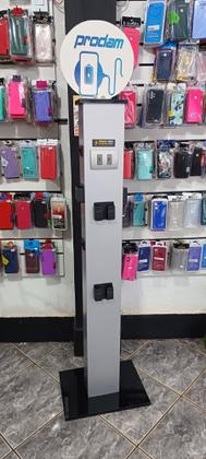 Imagem de Totem carregador de celulares PowerTechCharger  altura 1,25M