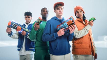 Imagem de Toy Foam Dart Blaster XShot Skins Flux Zombie Stomper, pacote com 2