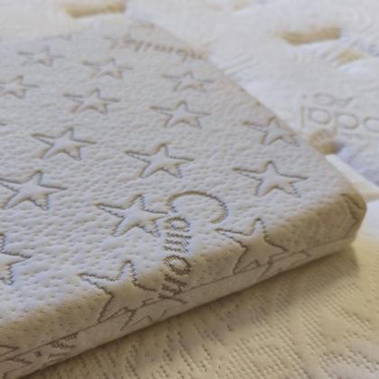 Imagem de Travesseiro Bebê Meu Primeiro Orthocrin Visco 35x55x4 Espuma Viscoelástica Certificada