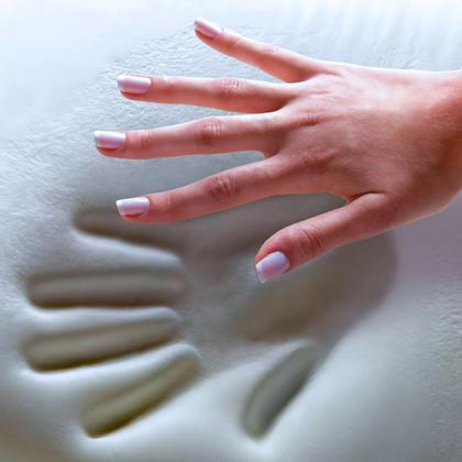 Imagem de Travesseiro Nasa Master Antialérgico Anatomico e Não Aquece Com Calor Corporal