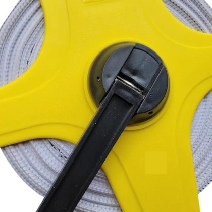 Imagem de Trena Fita Métrica 50 Metros em Fibra de Vidro com Manivela Ponta Conica