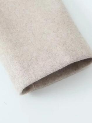 Imagem de Trench Coat Feminino Vintage Longo - Decote em V, Manga Comprida e Estilo Chique