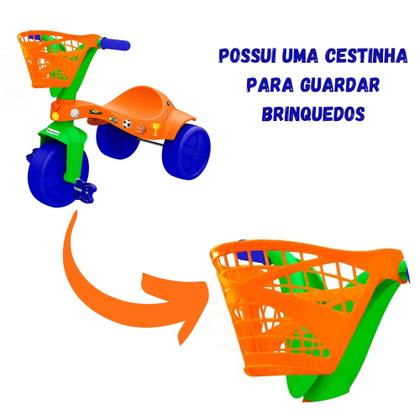 Imagem de Triciclo Infantil Esportes com Cestinha para Brinquedos e Colantes para Crianças a Partir de 2 Anos Xalingo - 07252