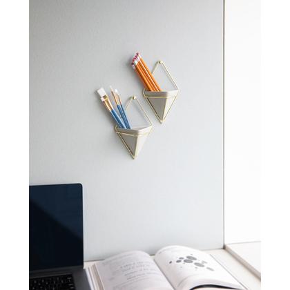 Imagem de TRIGG CONJUNTO COM 2 VASINHOS DE PAREDE CINZA e DOURADO