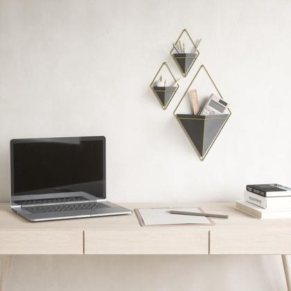 Imagem de Trigg - conjunto com 2 vasinhos de parede preto/dourado