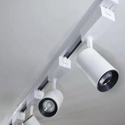 Imagem de Trilho Eletrificado 1m + 3 Spot Led 7w 3000k Bivolt Branco