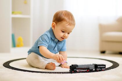 Imagem de Trilho Trem clássico e Vagões Trenzinho Locomotiva à Pilha