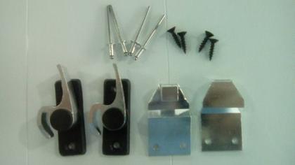 Imagem de Trinco Fecho Japones Meia Lua Janela Aluminio Brilhante 2pç