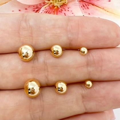 Imagem de Trio de brincos Bolinha antialérgico Banhada Dourado 3 pares