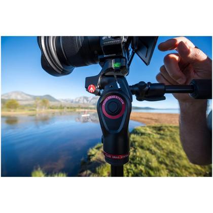 Imagem de Tripé Manfrotto Befree 3-Way Live Advanced de 4 seções