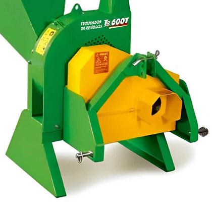 Imagem de Triturador TR 600T com Acoplamento para Trator Bica Curta TRAPP
