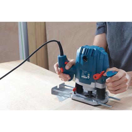 Imagem de Tupia Coluna Gof 130 Gof130 1300W Bosch Profissional 220V