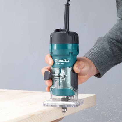 Imagem de Tupia Manual 6mm 530 Watts 220 Volts - M3700B - MAKITA