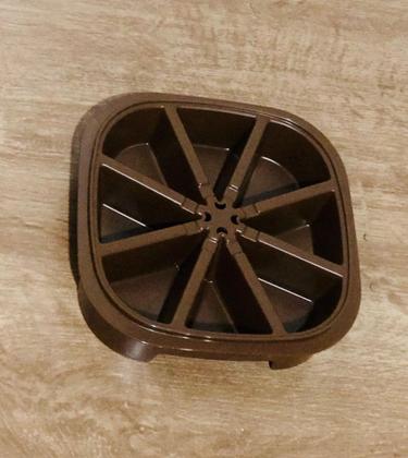 Imagem de Tupperware Forma de Gelo Triangular Chocolate
