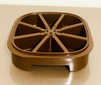 Imagem de Tupperware Forma De Gelo Triangular Várias Cores