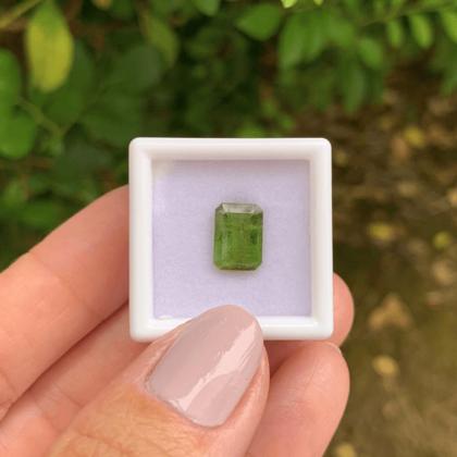Imagem de Turmalina Verde Amarelada Baguete 2,35ct