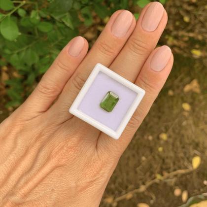 Imagem de Turmalina Verde Amarelada Baguete 2,35ct